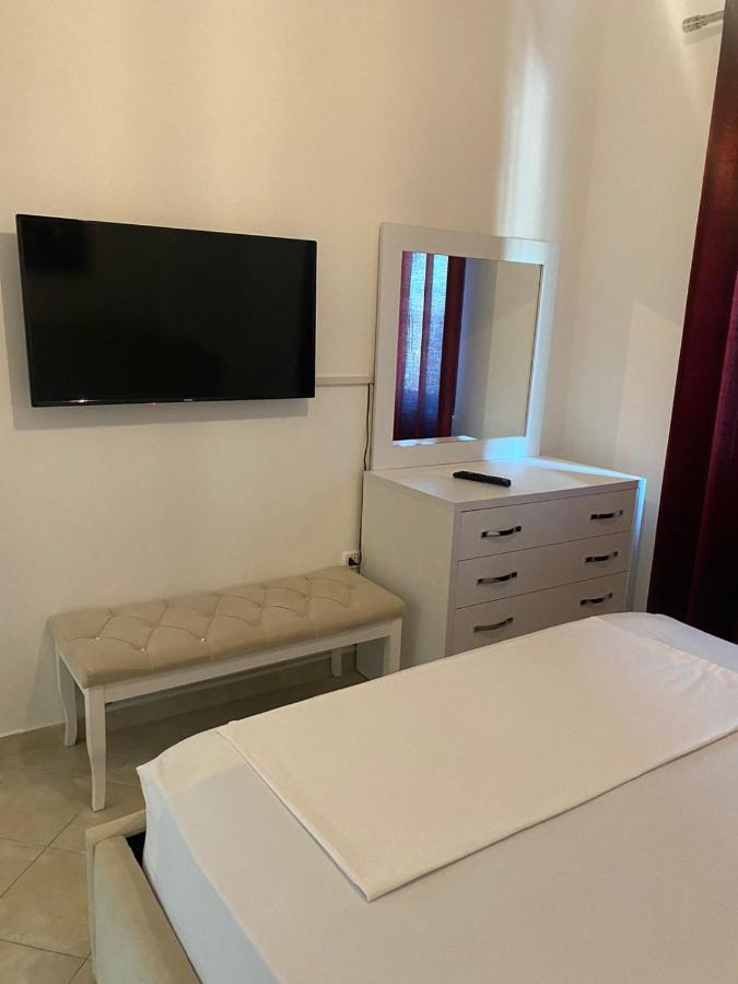 Sibora'S Apartment Голем Экстерьер фото