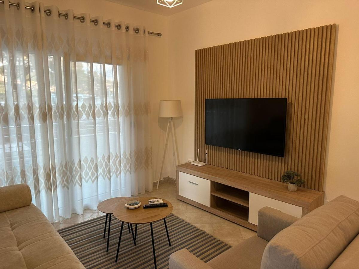 Sibora'S Apartment Голем Экстерьер фото